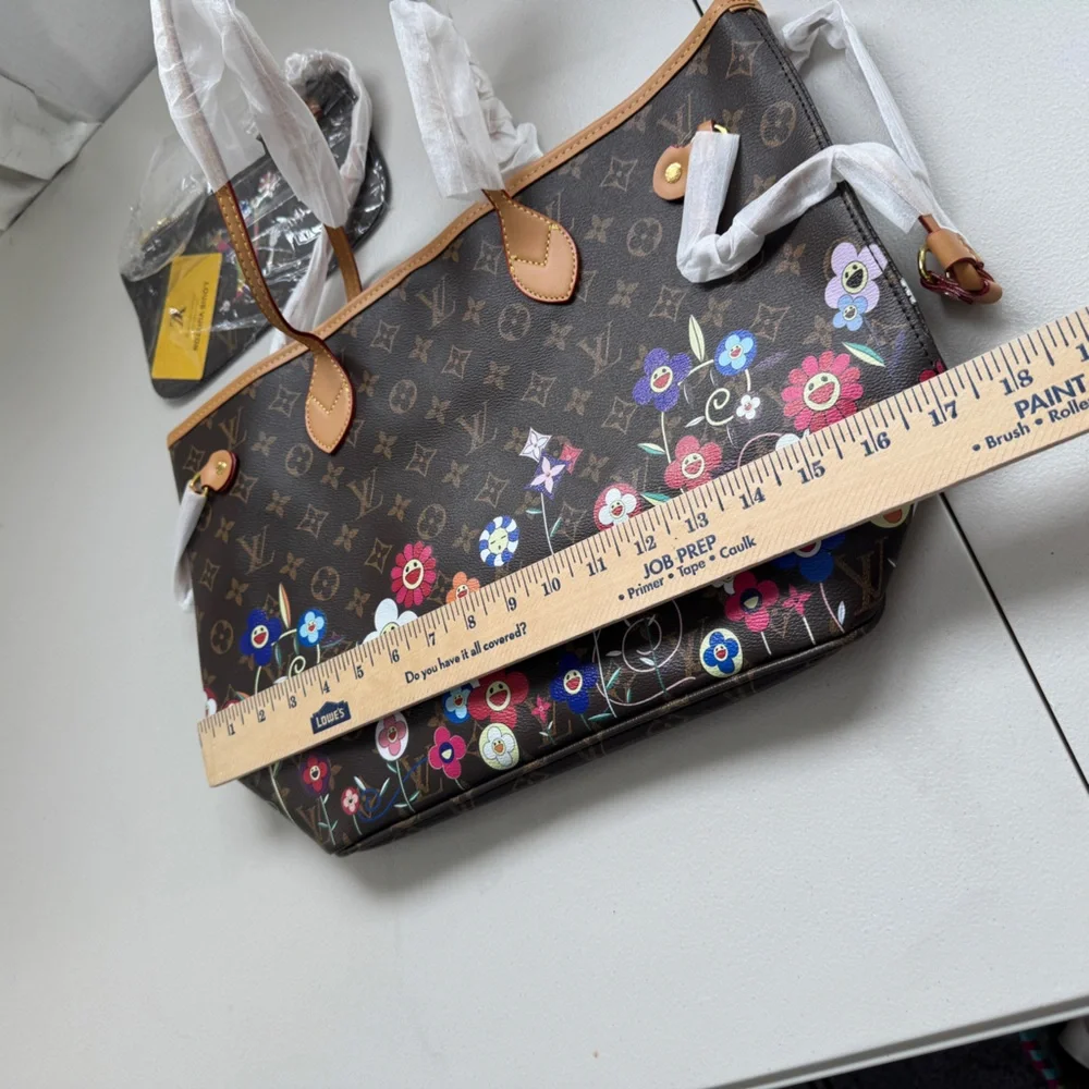 Big brown tote with flowers and matching pouch nwt - Picture 6 of 11